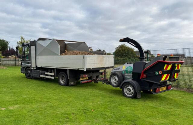 🌳Supporting a Local School🌳 We were delighted to donate wood chippings and logs to St Lawrence School. They’ll be using them to to create a fantastic Forest School space for their pupils. As a special needs school, this outdoor learning area will give the children an amazing opportunity to explore, play and learn in nature. #supportingschools #woodchip #recycle #forestschool #outdoorlearning #donate